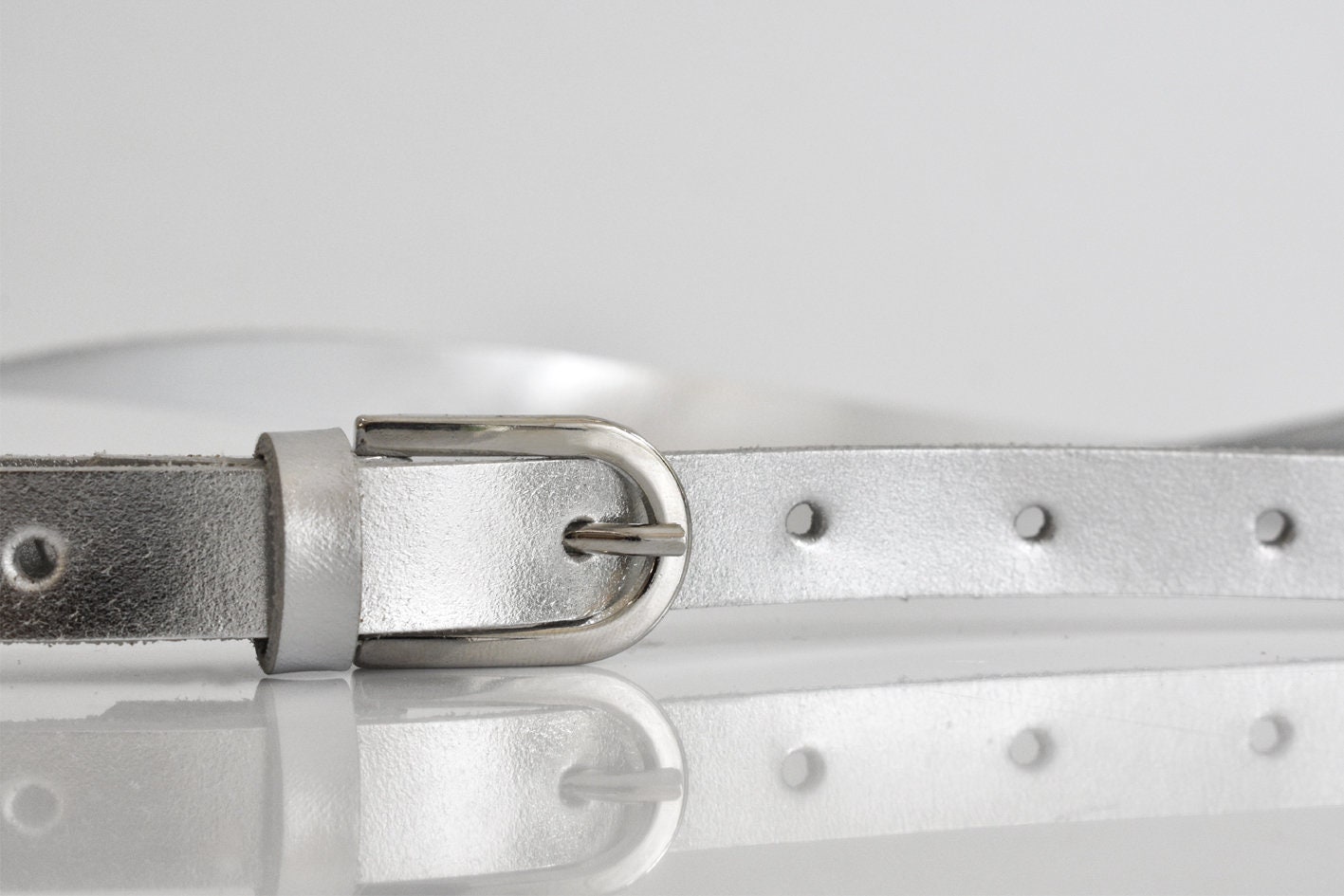Silver leather belt ladies sale