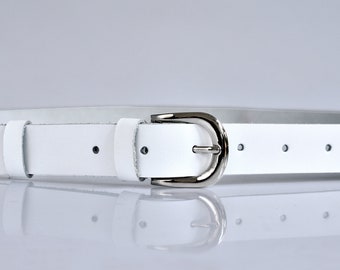ホワイトレザーアイレットベルト　ベルト il_340x270.1676665384_8jox.jpg