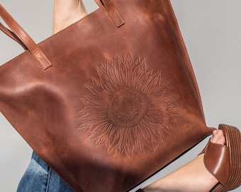 Personalized Leather Tote with Zipper, Luxury Handbag, Embossed Pattern Sunflower, Tote Bags for Women, Gift for Her, Boho Bag, Cute Tote