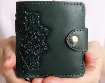 Personalized Unique Leather Green Sun Embossed Pattern Wallet Sunshine Women's Pocket Coin Pocket Bifold Long Handmade Custom Exclusive