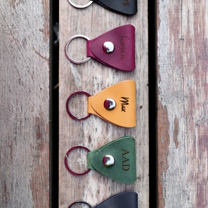 Estuche para púas de guitarra personalizado / Estuche de cuero para púas de guitarra / Regalos de guitarra con monograma / Estuche para púas de guitarra grabado / Estuche para púas de guitarra personalizado