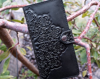 Personnalisé Unique Cuir Noir Soleil Long Wallet Femmes Bifold Oriental Cadeau pour Voyageur Cadeau Handmade Motif en relief Personnalisé Floral