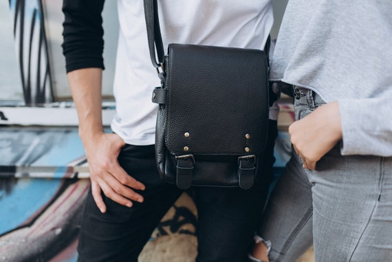 sling bag for student