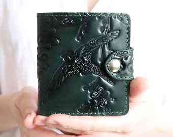 Personalized Exclusive Swallow Bird Embossed Pattern Leather Unique Wallet Green Bifold  Women Coin Pocket Long Handmade Custom