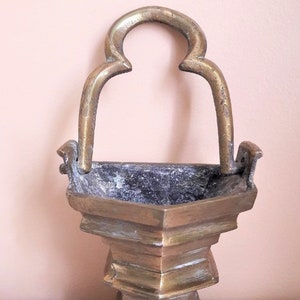 Old home fireplace accessory image 1