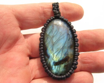 Labradorite Pendant Genuine Leather Macrame Pendant Reversible Handmade Pendant natural Labradorite gemstone pendant Double sided cabochon