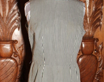 Vintage slimfit sleeveless dress, black and white stripes