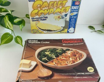 Omelet Gourmet Microwave Omelette in a Minute Egg Cooker Divided Dish Separator