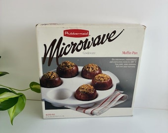Vintage 1985 Rubbermaid Microwave 10" White 6 Cup Muffin Pan # 5574 Original Box