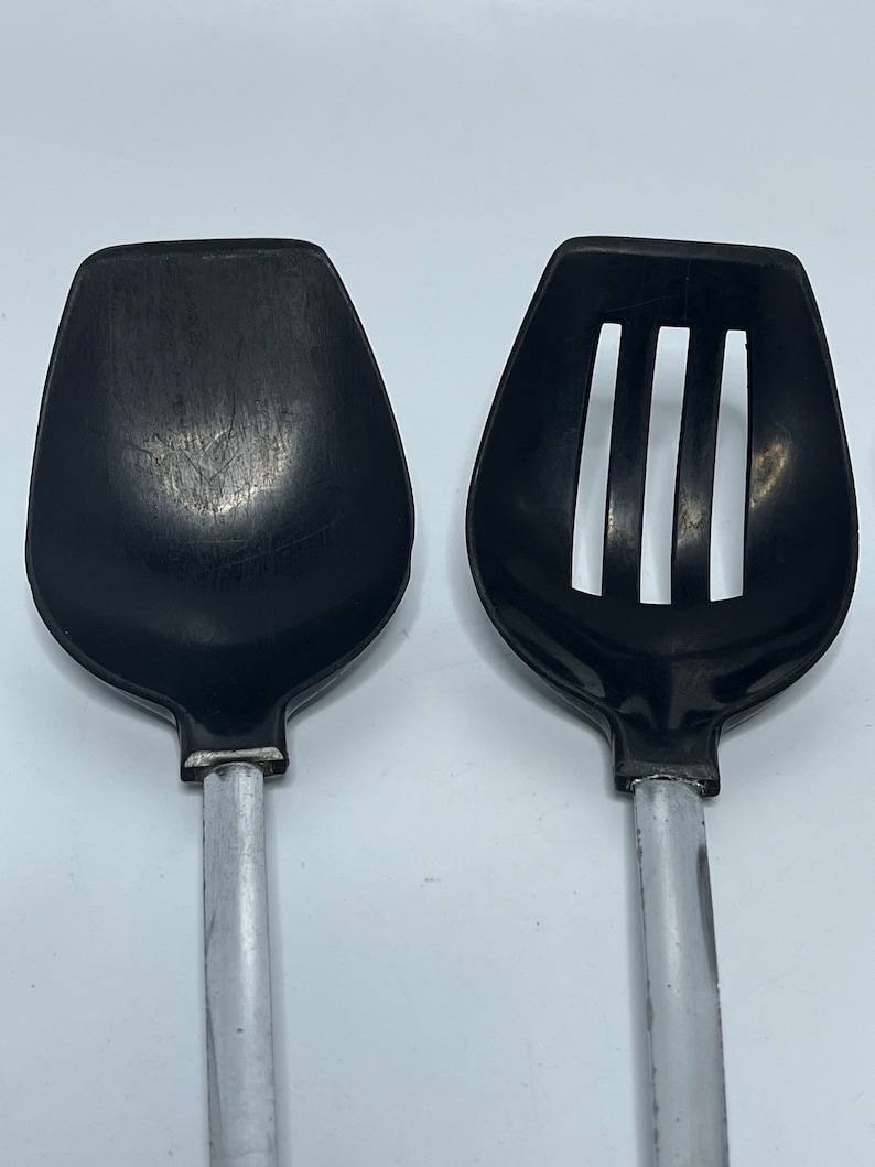 Ekco USA Nylon Spatula Vintage Kitchen Utensils Spatula Pancake Turner Peeler Corer Spoon