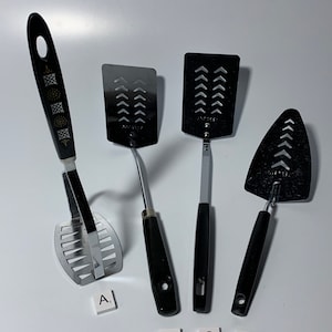 Androck Arrow Vintage MCM USA Kitchen Utensils Spatula  Masher Pie Server