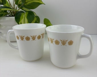 Tazza da caffè/tè Pyrex Corning Butterfly Gold e tazza da latte Corelle Vintage, set da 2