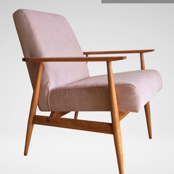 Fauteuil vintage Mid-Century moderne modèle 300-190 par le designer polonais H. Lis des années 1960 en tissu rose poudré et cadre en bois de hêtre clair