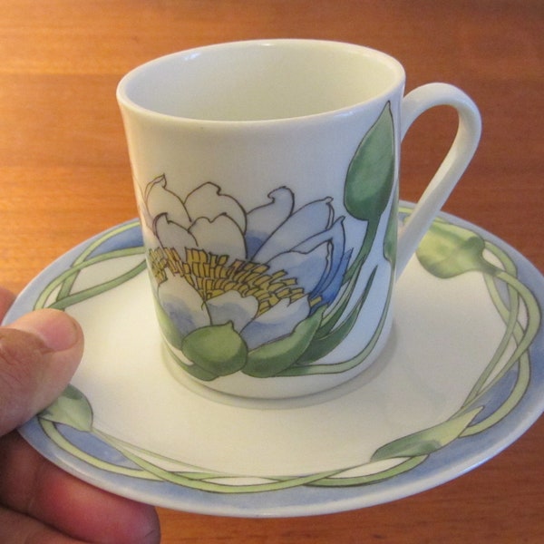 MARGUERITE WALFRIDSON - Spal, Porcelanas - Näckros Water Lily - Tea/Coffee Cup and Saucer - Made in Portugal - 1970s