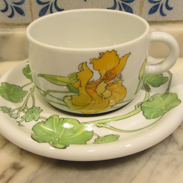 MARGUERITE WALFRIDSON - Spal, Porcelanas - Nasturtium wild flower - Large breakfast Tea/Coffee Cup and Saucer - Made in Portugal - 1970s