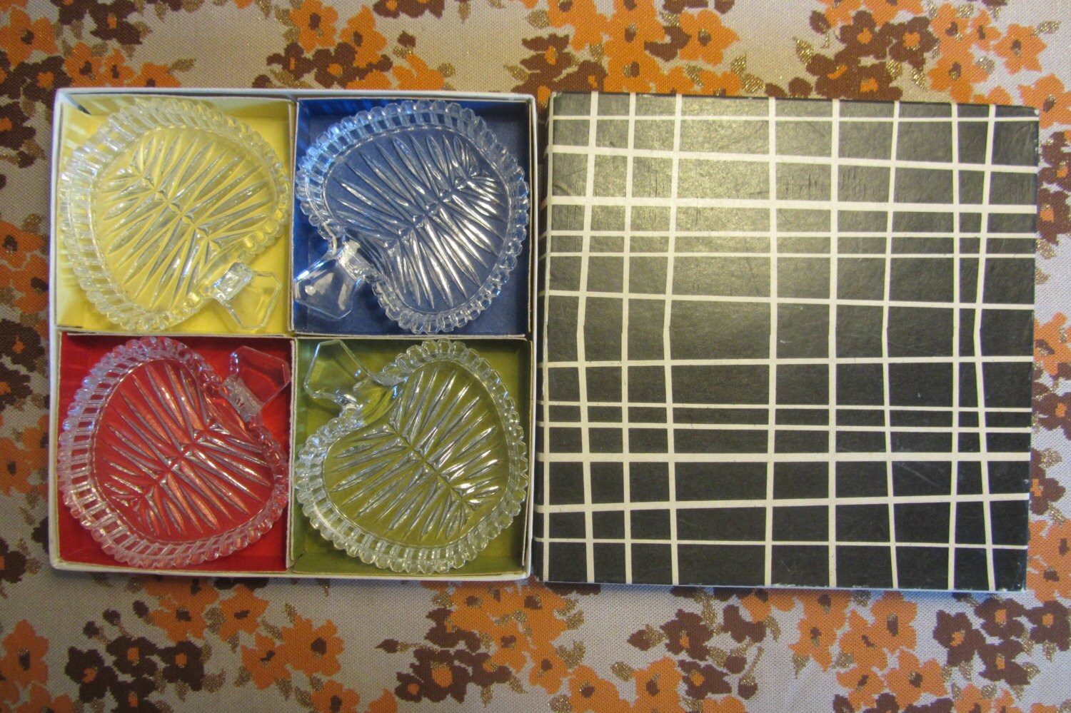 Set of four glass/crystal "apple small bowls" in the original box - 1950s