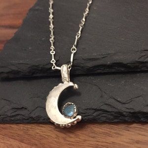 Moon Drops Pendant: Crescent Moon, Moon Necklace, Moon Pendant, Moon Charm, Labradorite pendant, Occult Jewels, Unique Jewelry, Labradorite