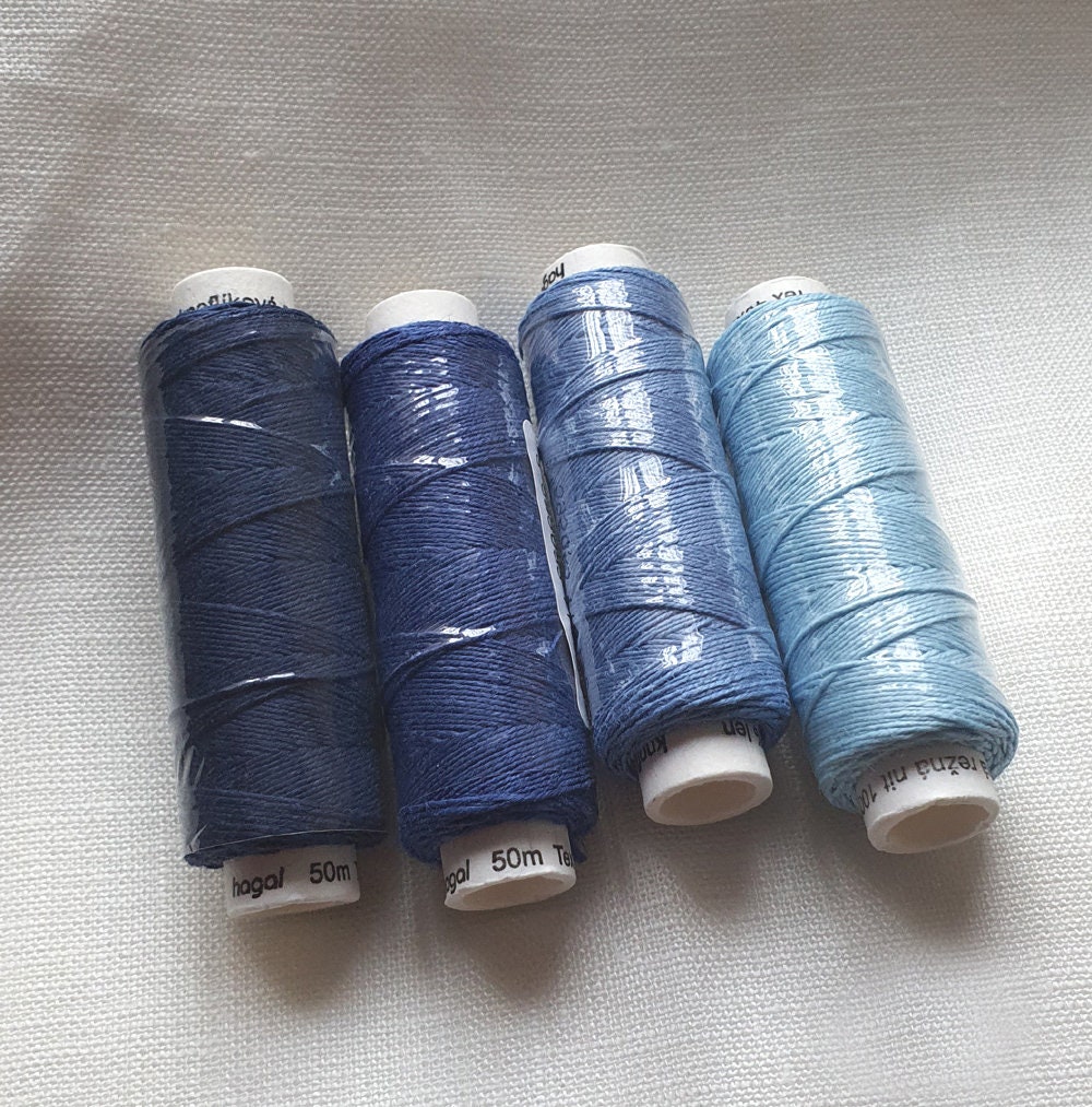 Blue Silk Thread Assorted 8 Shades of Blue Color Art Silk Thread, Art  Embroidery Silk, Embroidery Thread, Silk Thread Pack of Blue Colors 
