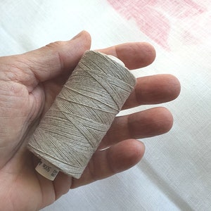 Linen Bobbin 500 m Linen Thread 1/5/10 spools Natural Light Grey / Beige Spools hand & machine quilting sewing craft lace jewelry Linen Hit image 1