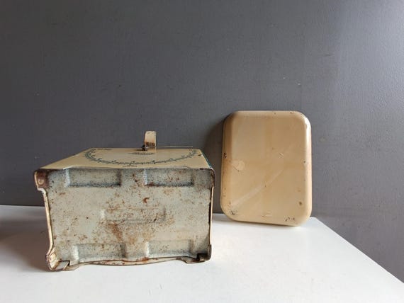 Vintage Kitchen Scales Lyssex Patent Swiss Made / Balance
