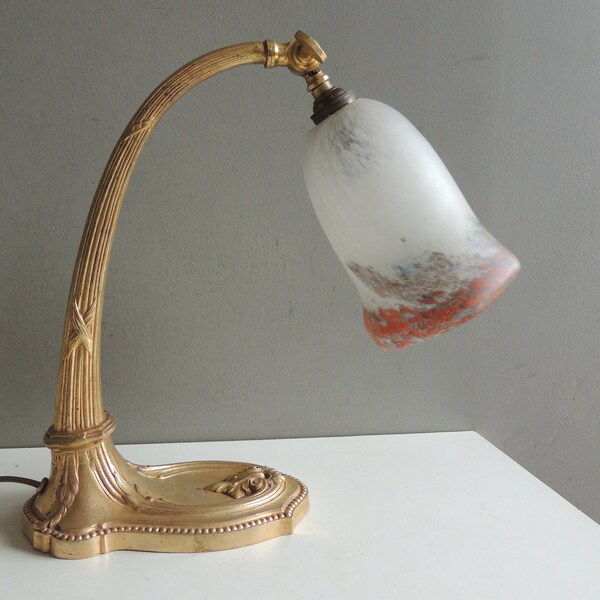 Lampe laiton restauré avec jolie tulipe art nouveau 1900, electricité ok 47x28