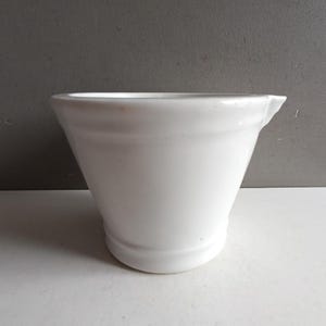 French antique thick Porcelain Mortar bowl with pouring spout A Hache / Spice herb masher ironstone Bowl Mixer kitchen / Apothecary Pharmacy