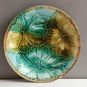 French antique barbotine majolica plate dish with wine leaf / Sarreguemines / ironstone platter