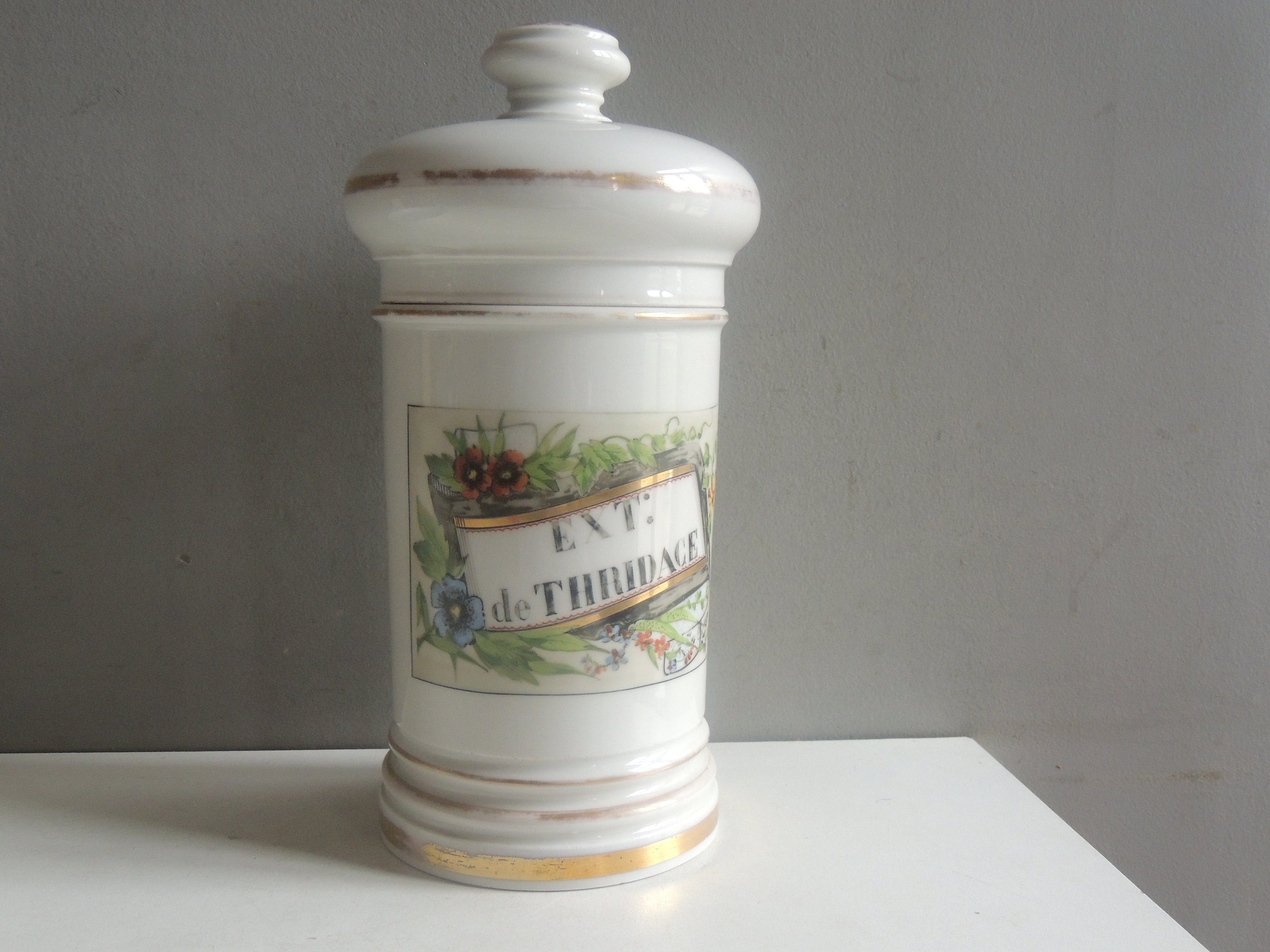 Ancien Grand Pot de Pharmacie Apothicaire en Porcelaine Blanche Épaisse Paris Xixéme