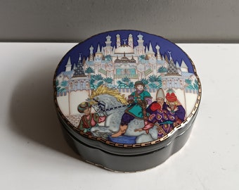 Vintage and nice jewelry box ceramic porcelain Villeroy & Boch with russian decor / limited edition / fairy tale