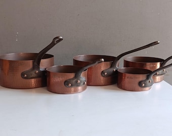 Set di 5 pentole in rame Pierre Vergnes, prodotte in Francia, per cioccolato, zucchero e marmellata, con manici in ferro battuto rivettati, 4 kg / Qualità francese