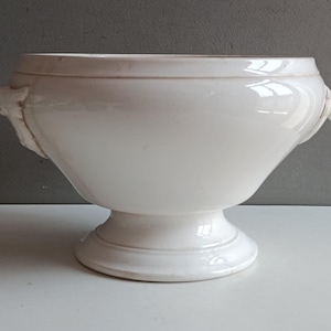 Antique French ironstone soup bowl tureen Sarreguemines 1800s / Louis Philippe white creamware shabby chic decor table