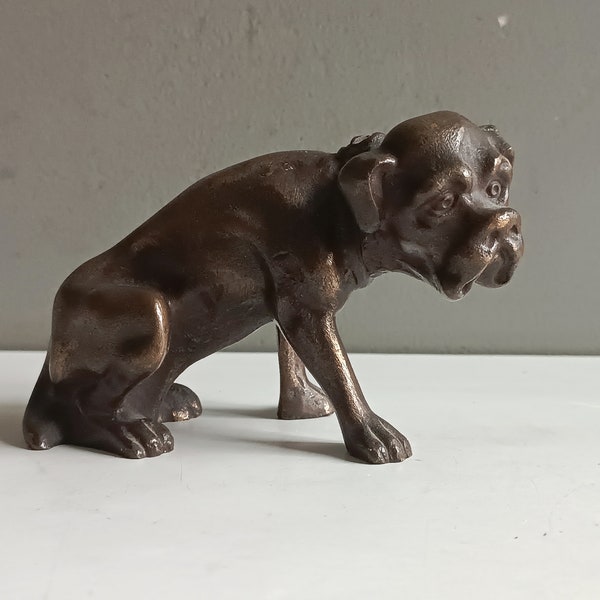 Ancien chien en bronze / sculpture figurine animal / bouledogue boxer / déco animalier vintage