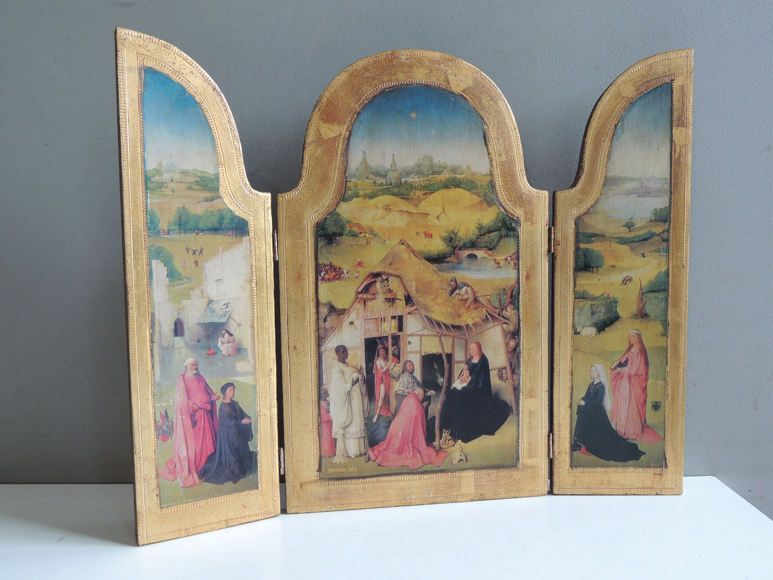 Ancien Grand Oratoire Triptyque Panneaux en Bois Doré Image Icone Nativité Jésus Christ/Reliquaire F
