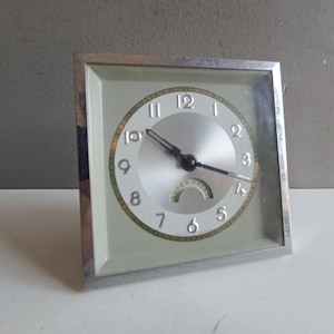 Antique animated mechanical advertising clock for vintage Super Valstar beer / vintage bistro table decor pendulum alarm memory clock