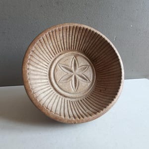 Antique French wood butter mold round mould hand carved rosette decor / butter dish vintage / French rustic kitchen farmhouse decor folk art