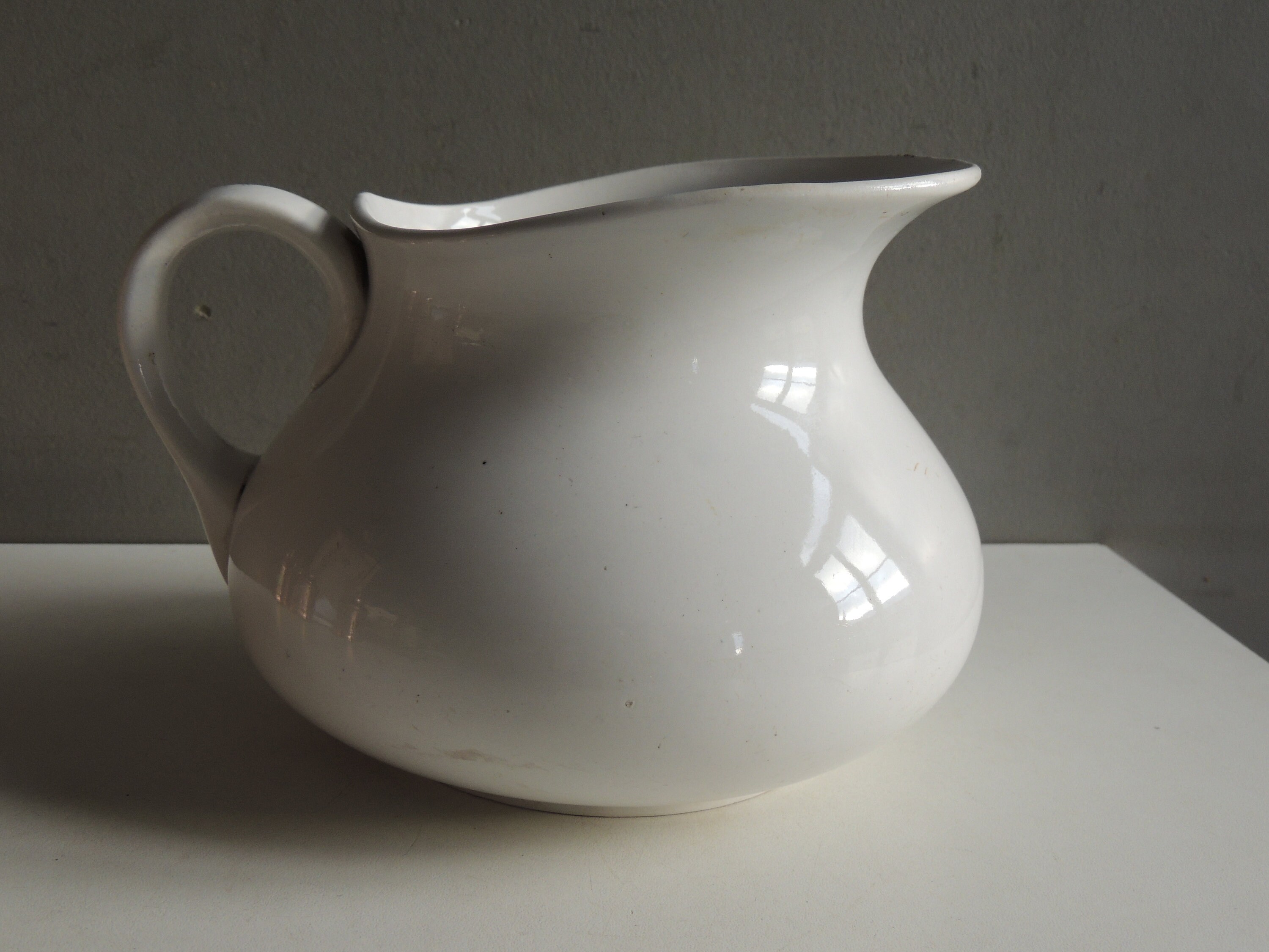 Pot Broc Pichet à Eau en Céramique Faïence Blanche de Lunéville Xixème Shabby Chic