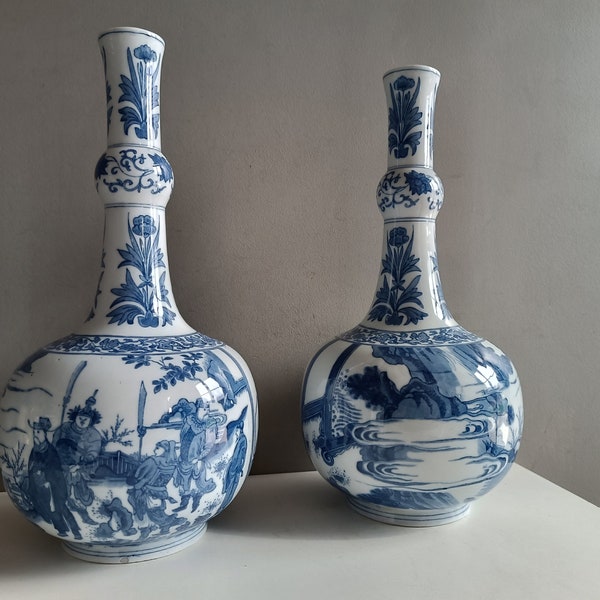 Paire de grands vases en porcelaine de Chine Bleu Blanc XXème King Kangsi style / déco vintage orientaliste