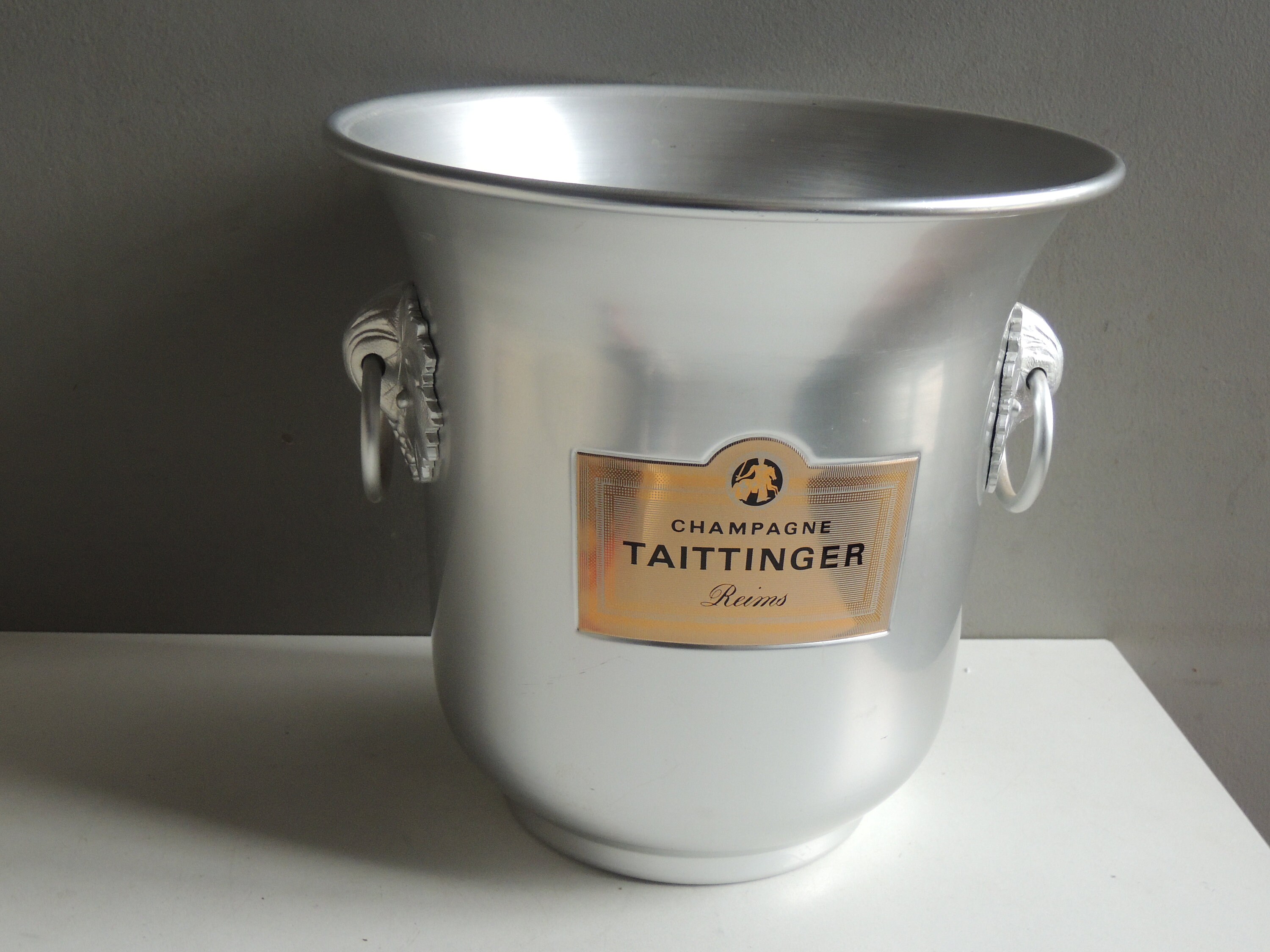 Seau à Champagne Taittinger Reims Vintage en Aluminium Poigné Feuille de Vigne/Seau Glace