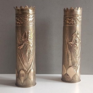 Antique French pair 75 large shell casing large vase bright brass WW1 flower Art Nouveau / Poilus Soldier War 14-18 Trench / military rifle