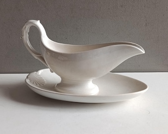 French antique Sauceboat white ironstone sauciere Sarreguemines shell pattern / ivory creamware sauce bowl shabby chic decor / earthenware