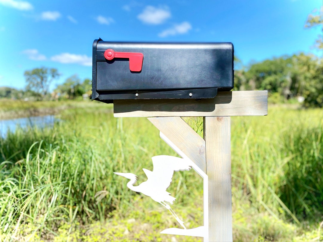 Great Blue Heron Mailbox Bracket for 45 Degrees Angle Post, Bird