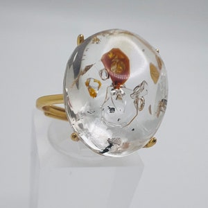 Golden Enhydro Quartz Ring with Moving Bubble