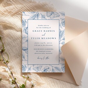 Modèle d'invitation de mariage botanique bleu, invitation de mariage Nature florale avec abeilles et papillons vintage, modèle modifiable image 3