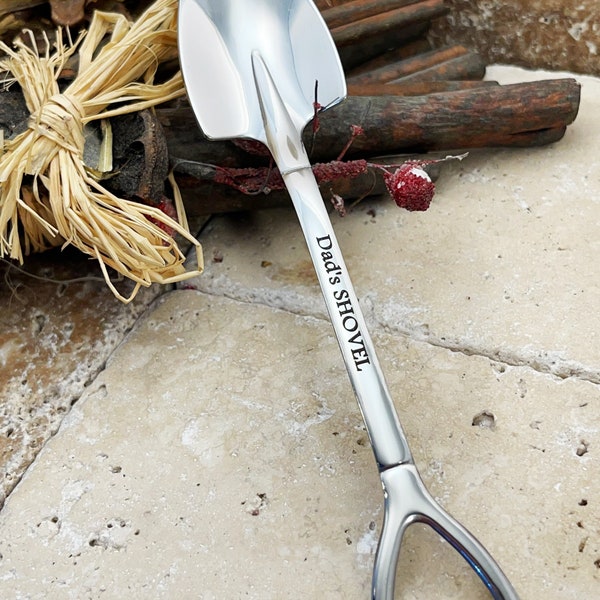 Daddy’s shovel novelty spoon - Grandad’s shovel - personalised shovel spoon - spade spoon - spoon with my name on - Fathers Day Gift