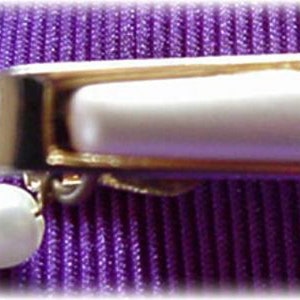 Pearl Sweater Guard image 1