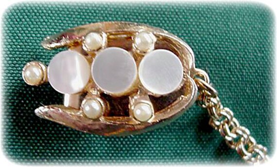 Gold Sweater Clip with Mother of Pearl - image 1