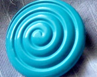 Turquoise Plastic Round Brooch