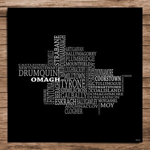 Tyrone - Typografische Karte von County Tyrone, Irland (Digitaler Download)