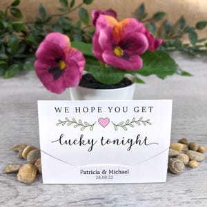 Heart & Leaf style scratch off holders for wedding favors