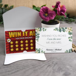 Porte-cartes à gratter. Cadeau de mariage. Enveloppe de billet de loterie. Faveur personnalisée. Gratter le support. Enveloppe à gratter